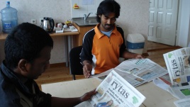 Yuvaraj Pandey nuotraukoje: sustabdytos akimirkos iš pabėgėlių gyvenimo arba Žvilgsnis į likimo draugus, kuris nuotraukos autoriui iš pabėgėlių bendruomenės pelnė 3 vietą fotokonkurse “Susipažinkime”